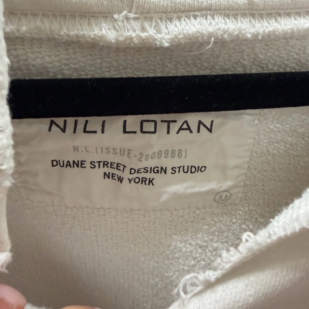 Nili Lotan Distressed Hoodie in chalk - Picture 5 of 6